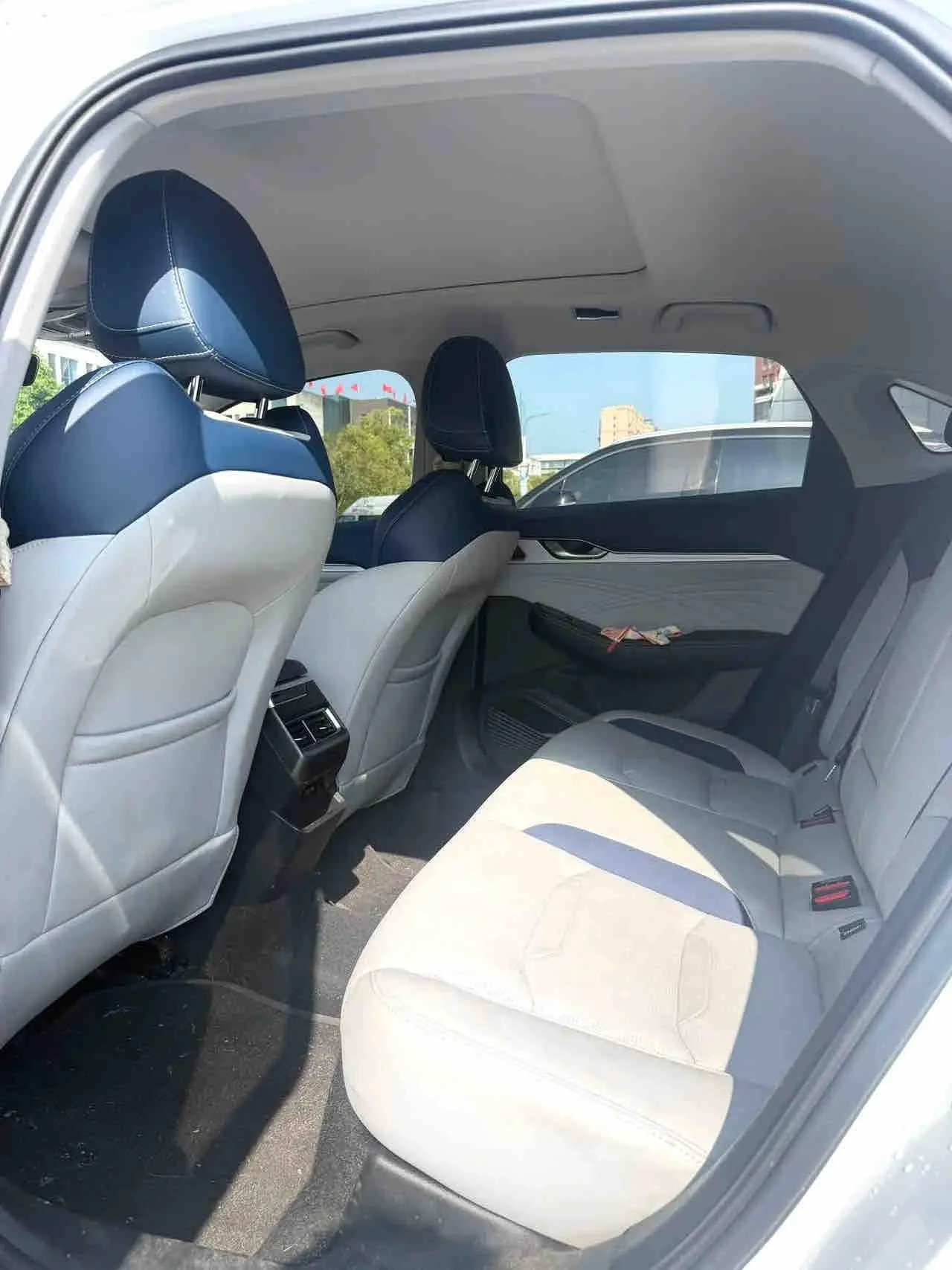 Geely 2023 Xingrui 2.0TD Honorable Automatic Transmission 5