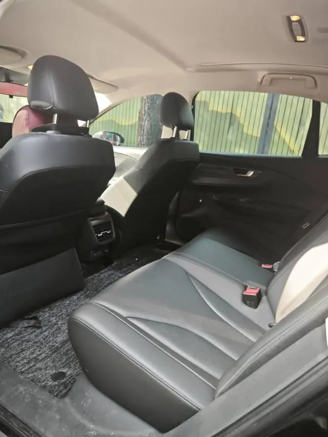HongQi 2022 E-QM 5 431km Charging Enjoy Edition Automatic Gear 4