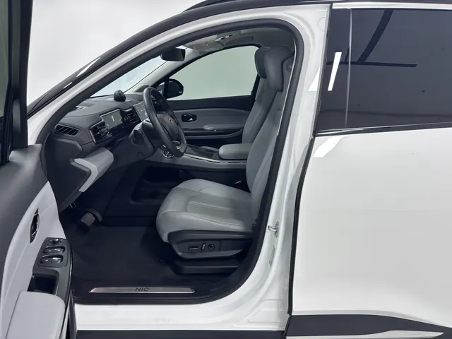 NIO 2020 ES 6 600KM Sports Edition Automatic Gear 4