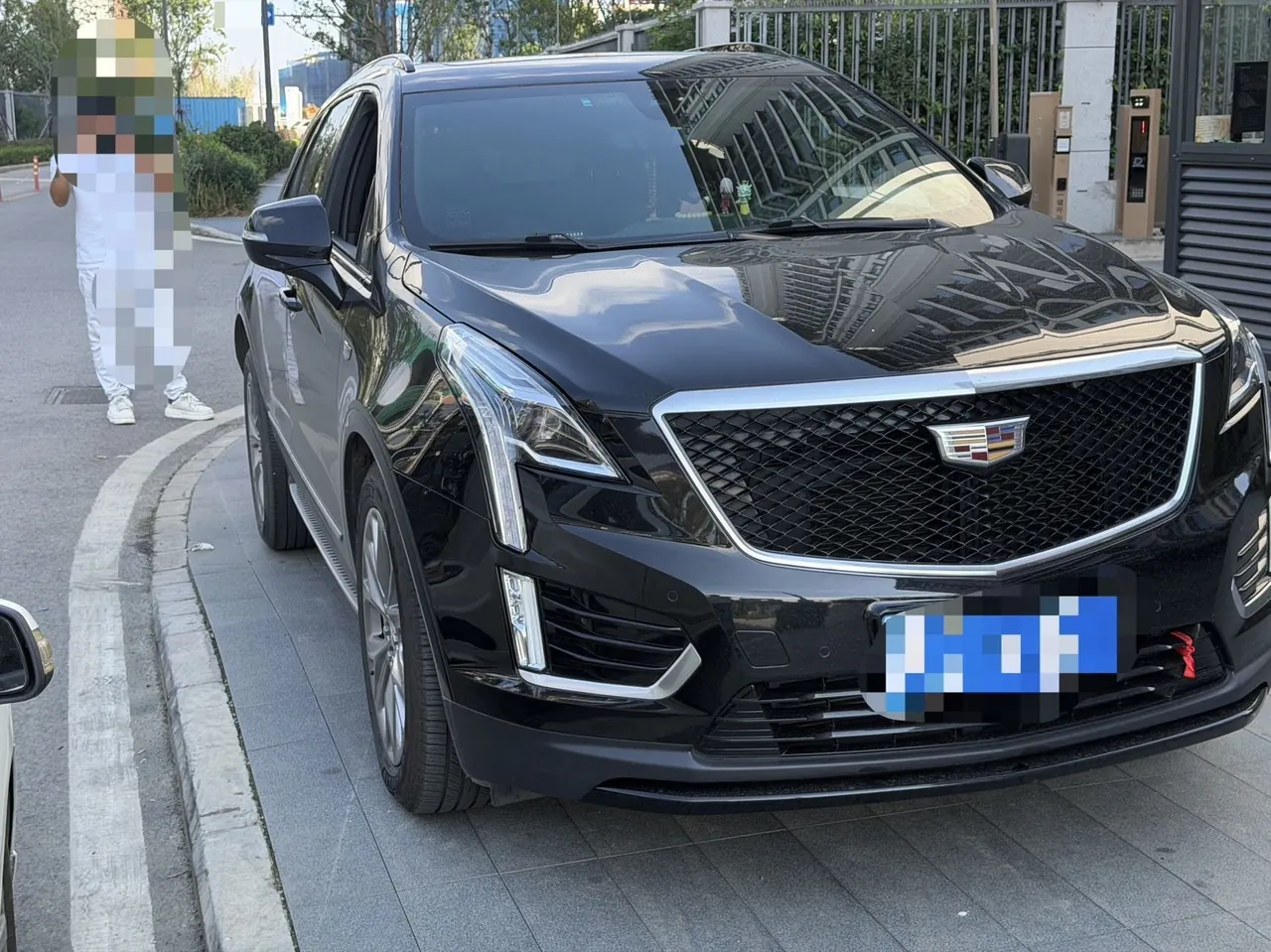 Cadillac 2020 XT5 2.0T 28T 4-wheel drive leading sports automatic gear 4