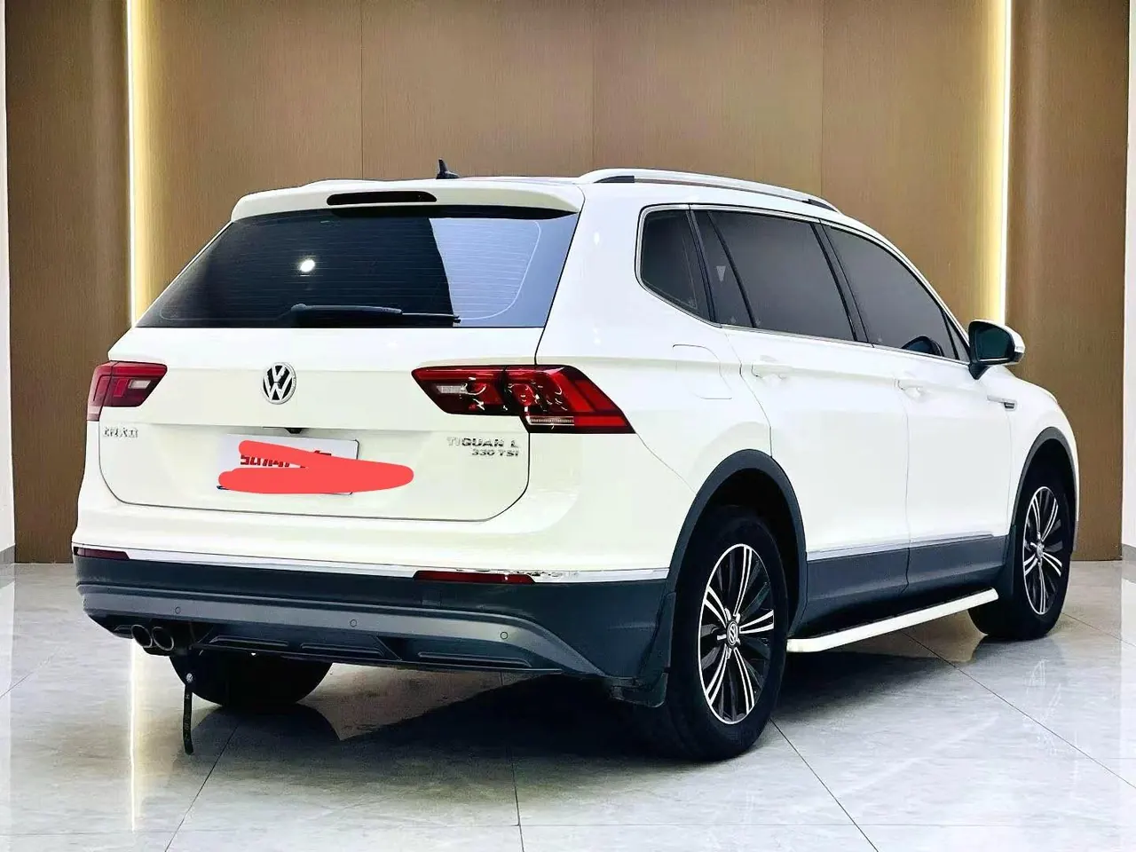 Volkswagen 2020 Tiguan L 2.0TSI 330TSI Two-Drive Panoramic Comfort Edition Automatic Gear 3