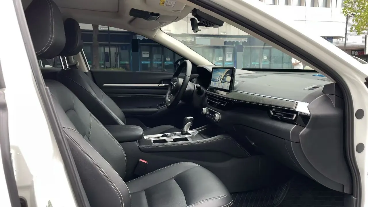 Nissan 2022 Teana 2.0 Stepless XL-TLS Pleasant Edition Automatic Gear 9