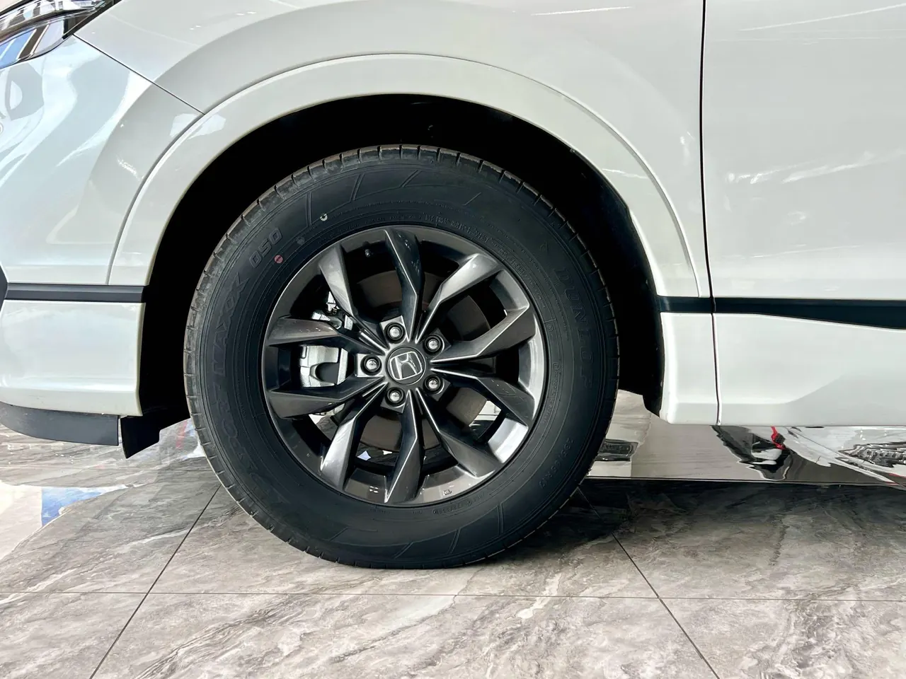 Honda 2023 Hao Ying 1.5T Stepless 240TURBO Two-Drive Deluxe Edition 5-seat Automatic Gear 4