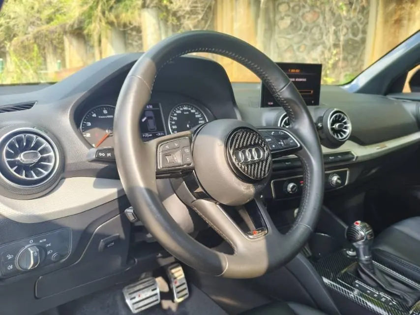 Audi 2020 Q2L 1.4TFSI 35TFSI Aggressive Dynamic Automatic 5
