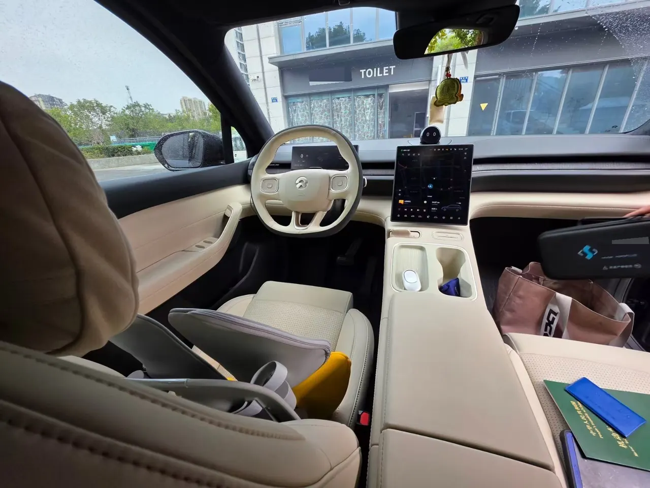 NIO 2023 ES6 75kWh automatic gear 3