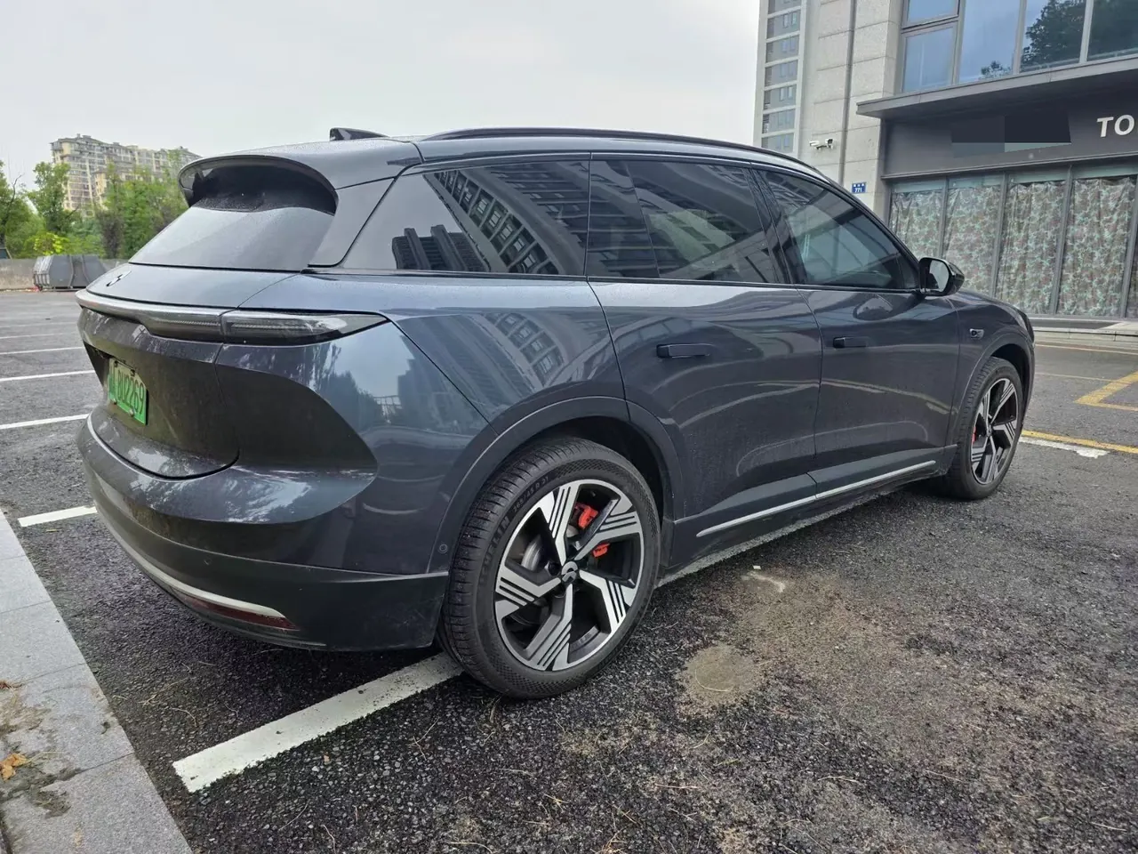 NIO 2023 ES6 75kWh automatic gear 4