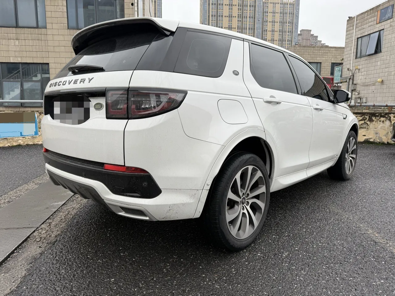 Land Rover 2020 Discovery Sports Edition 48V 2.0T 249PS R-Dynamic SE Performance Technology Edition 5-seat Automatic Gear 6