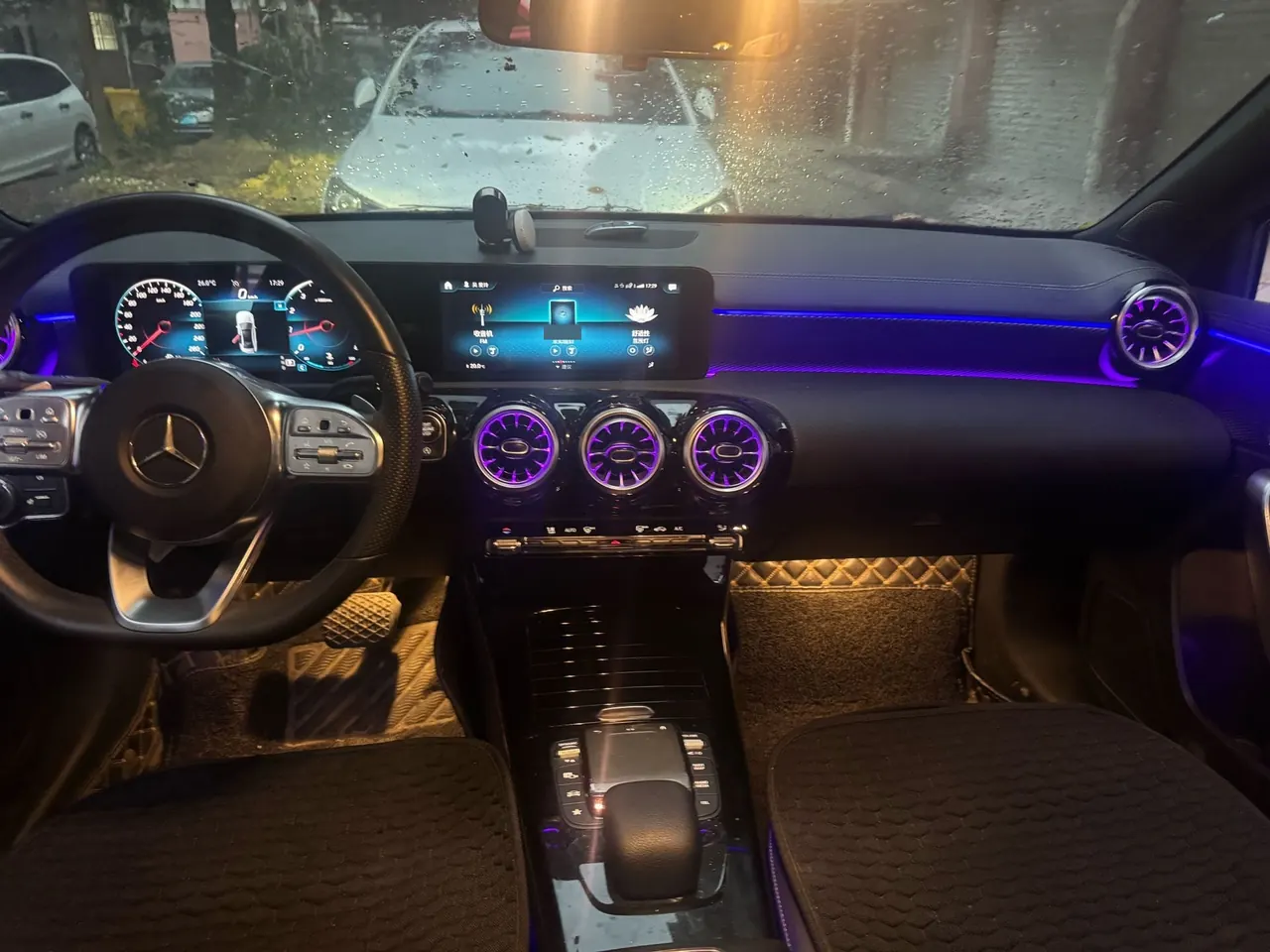 Mercedes Benz Class A 2021 A 200 L 1.3T Fashion Automatic Gear 6