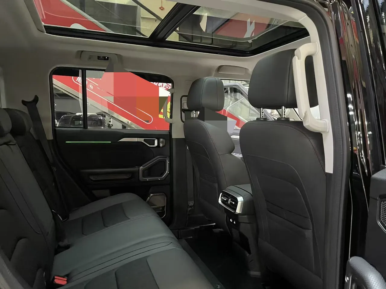 Jetour 2023 Traveler 2.0T Four-Wheel-Drive Cross-Country PRO Automatic 12