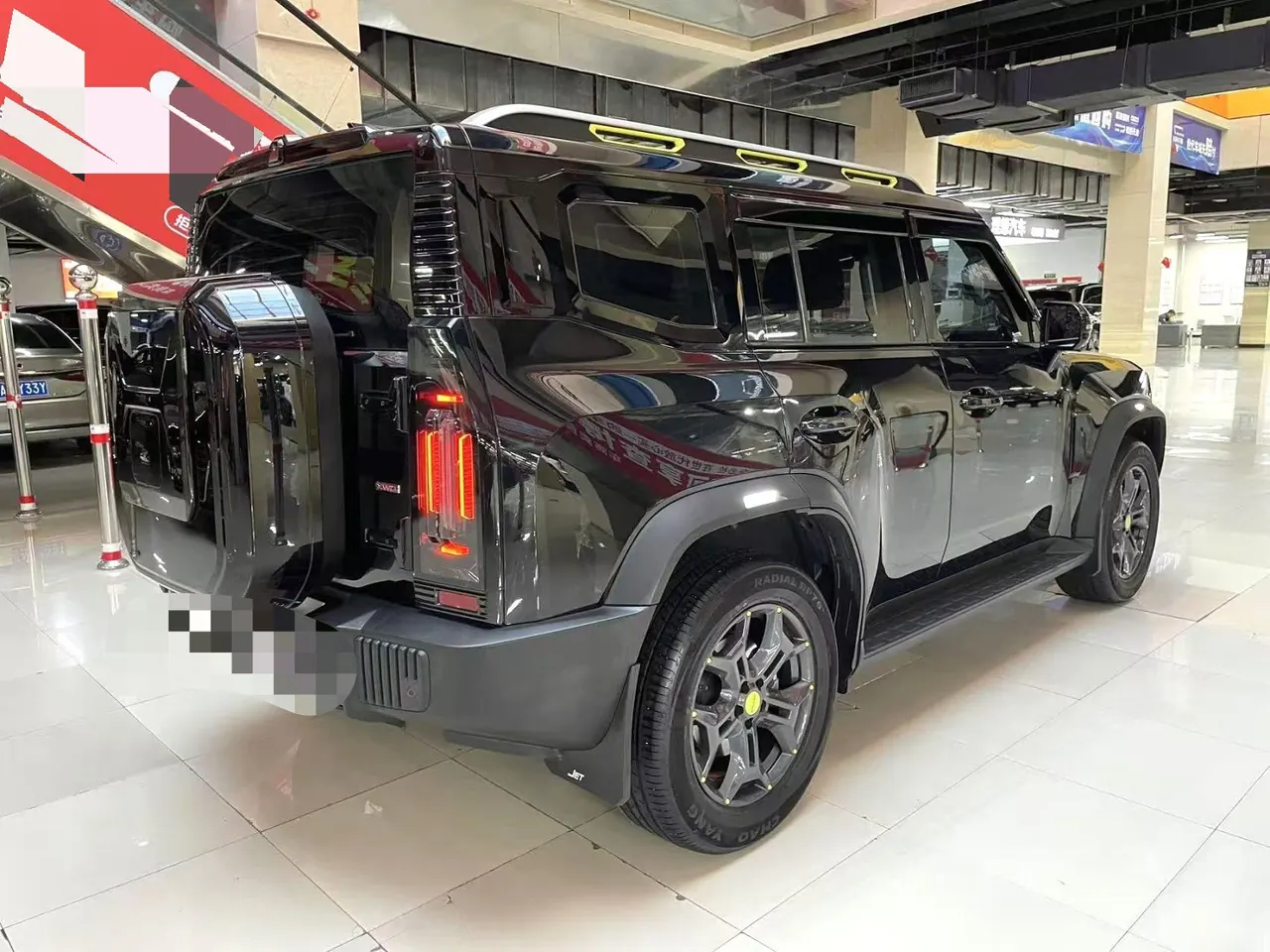 Jetour 2023 Traveler 2.0T Four-Wheel-Drive Cross-Country PRO Automatic 6