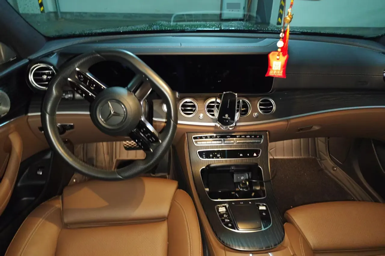 Mercedes Benz E Class 2021 E 260 L 2.0T Sports (Modified) Automatic Gear 4