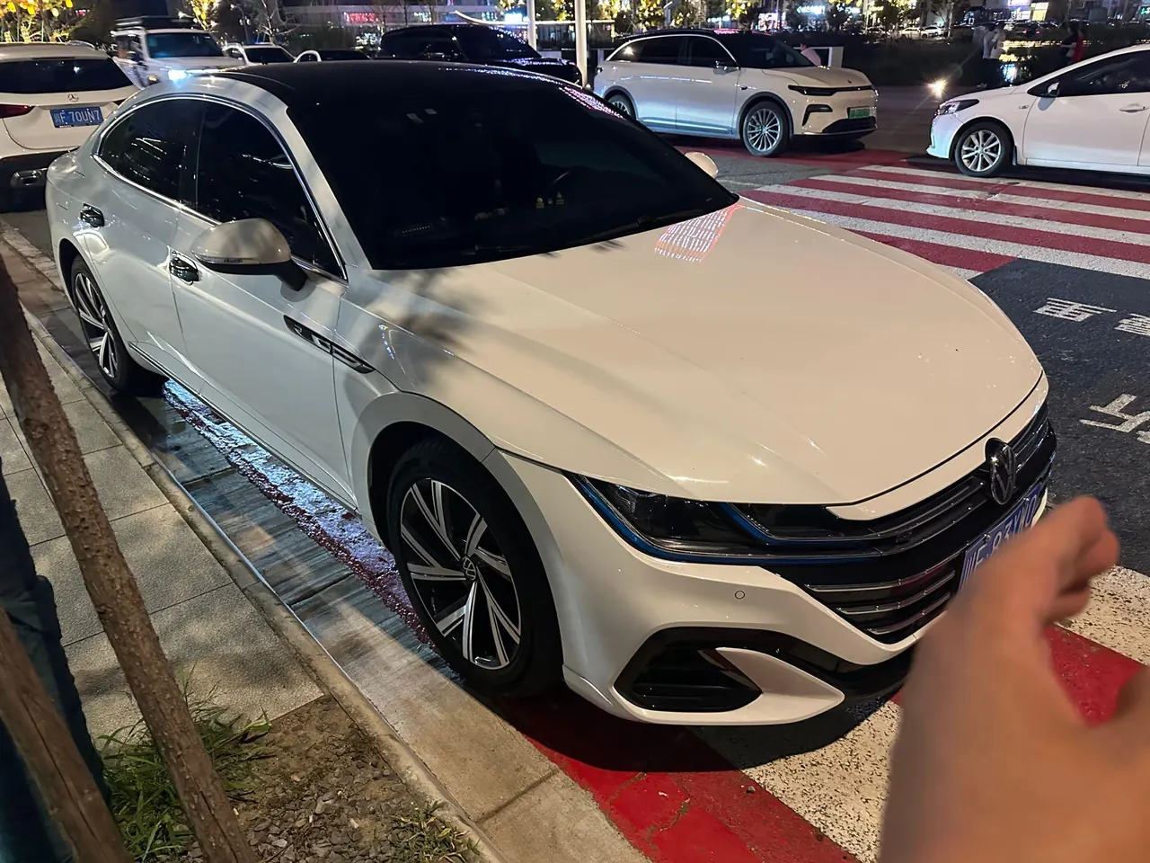 Volkswagen 2024 CC 2.0TSI 330TSI Dazzling Auto 3