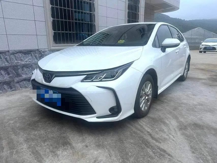 Open image lightbox: Toyota 2022 corolla 1.2T stepless pioneer PLUS version automatic gear