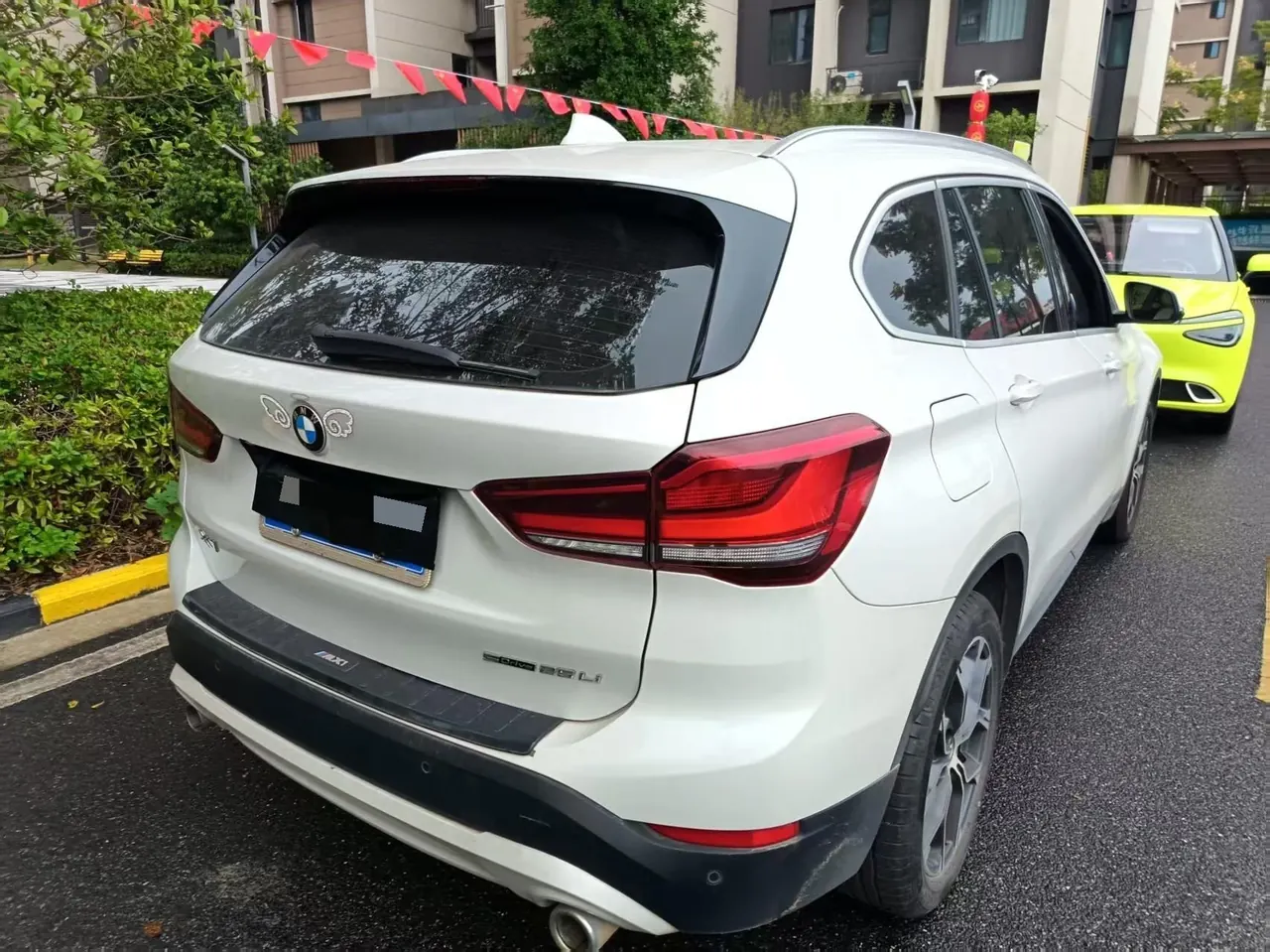 BMW 2021 X1 sDrive25Li 2.0T Leading Automatic Gear 3