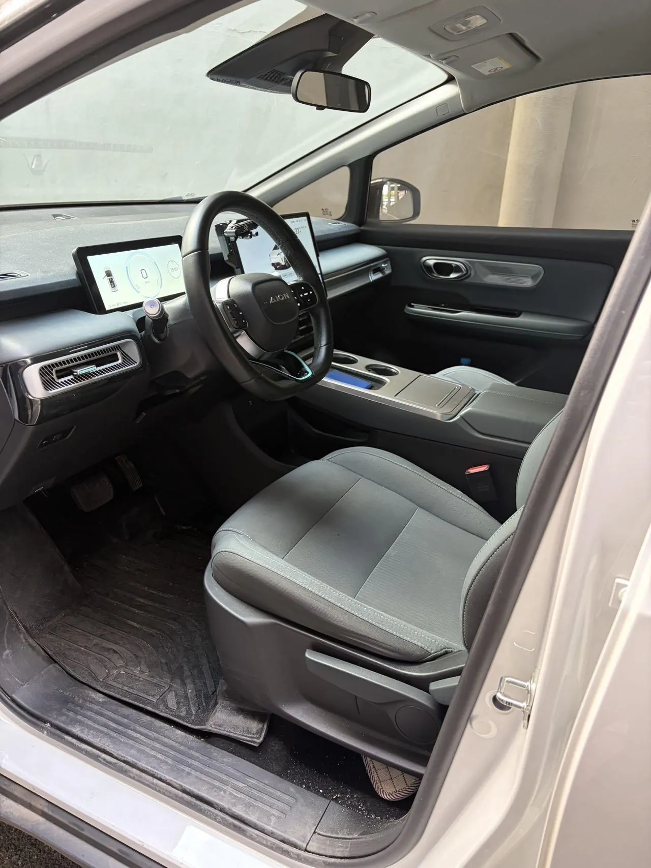GAC Aion 2023 Aion Y Younger automatic gear 5