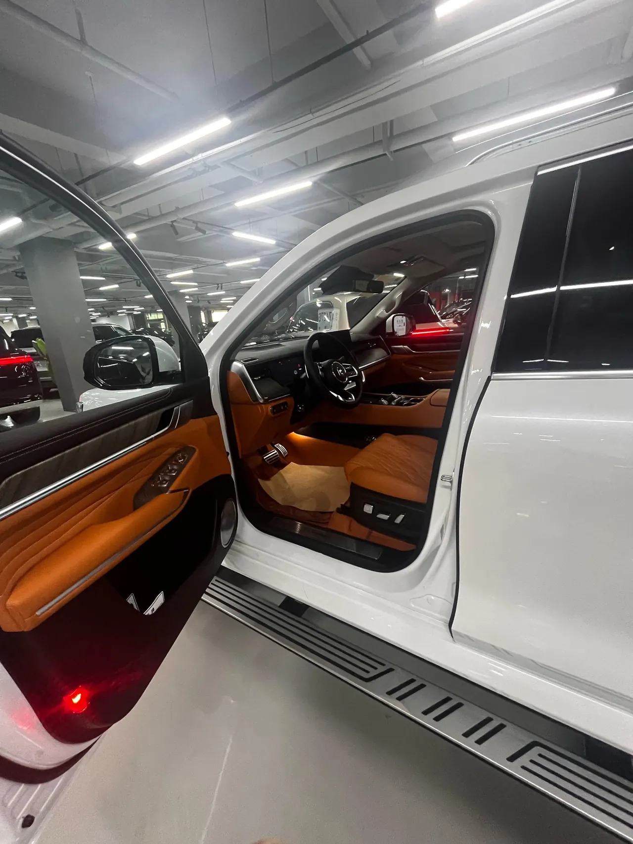 Tank 500 New Energy 2026 Model Tank 500 Hi4-T 2.0T Smart Enjoyment Version Automatic Transmission 4