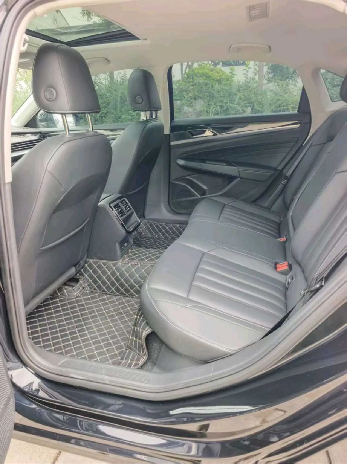 Volkswagen 2024 Passat 1.4TSI 280TSI Business Edition Automatic 9