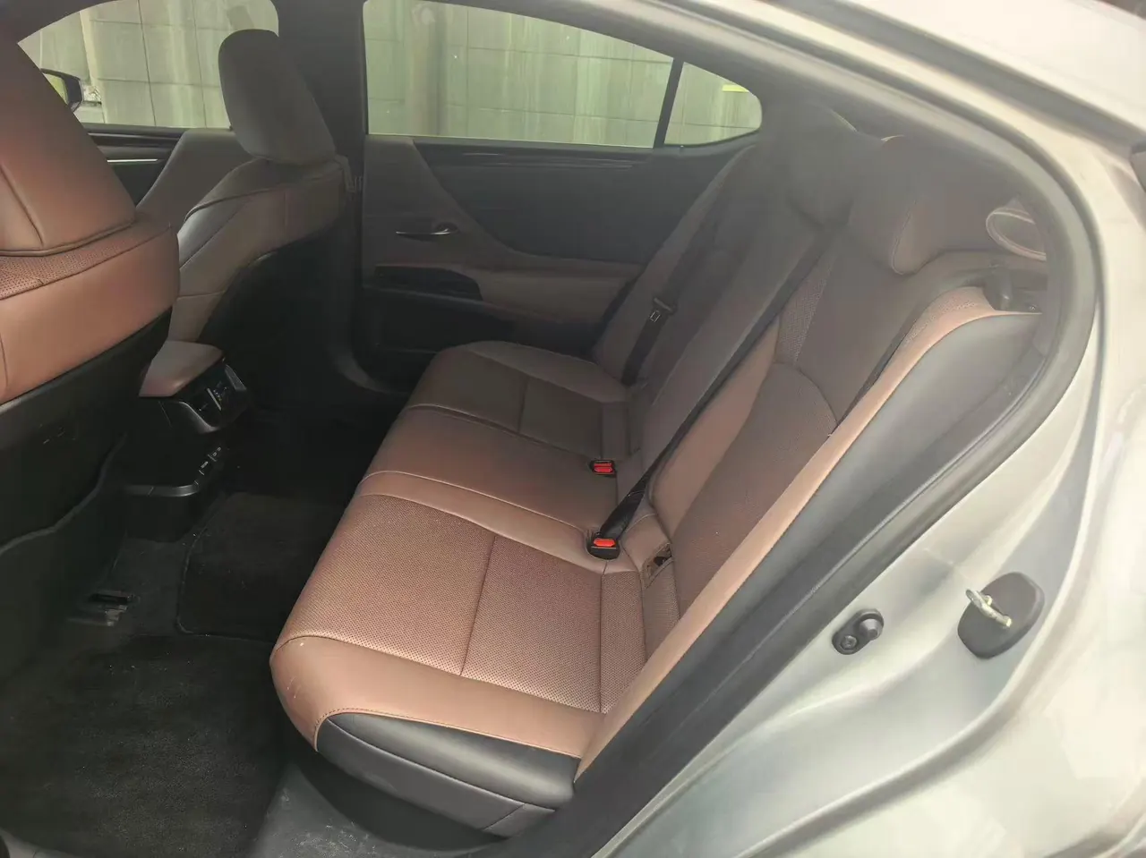 Lexus ES (Imported) 2021 ES300h 2.5 Stepless Excellence Edition Automatic Gear 3