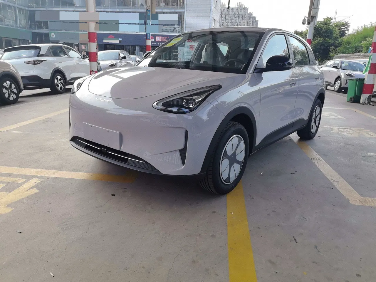 Open image lightbox: Geely 2026 Star Wish 310km Wind Edition Automatic Gear
