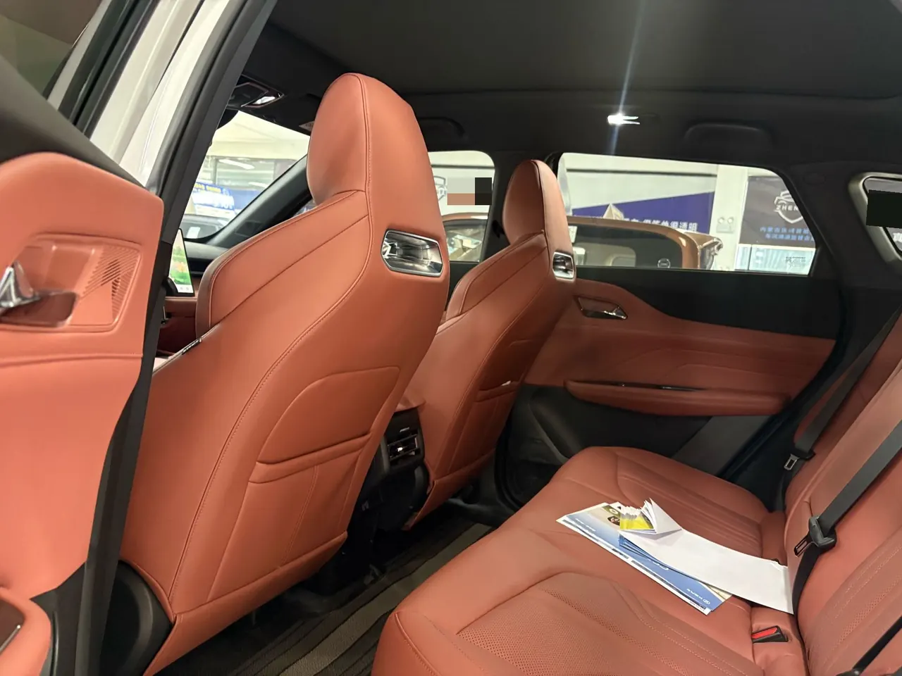 ChangAn 2026 UNI-Z Smart Electric iDD 1.5 Stepless 130km Smart New Blue Whale Excellent Automatic Gear 4