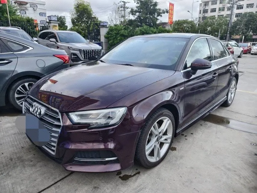 Open image lightbox: Audi 2020 A3 Limousine 1.4TFSI 35TFSI Fashion Automatic