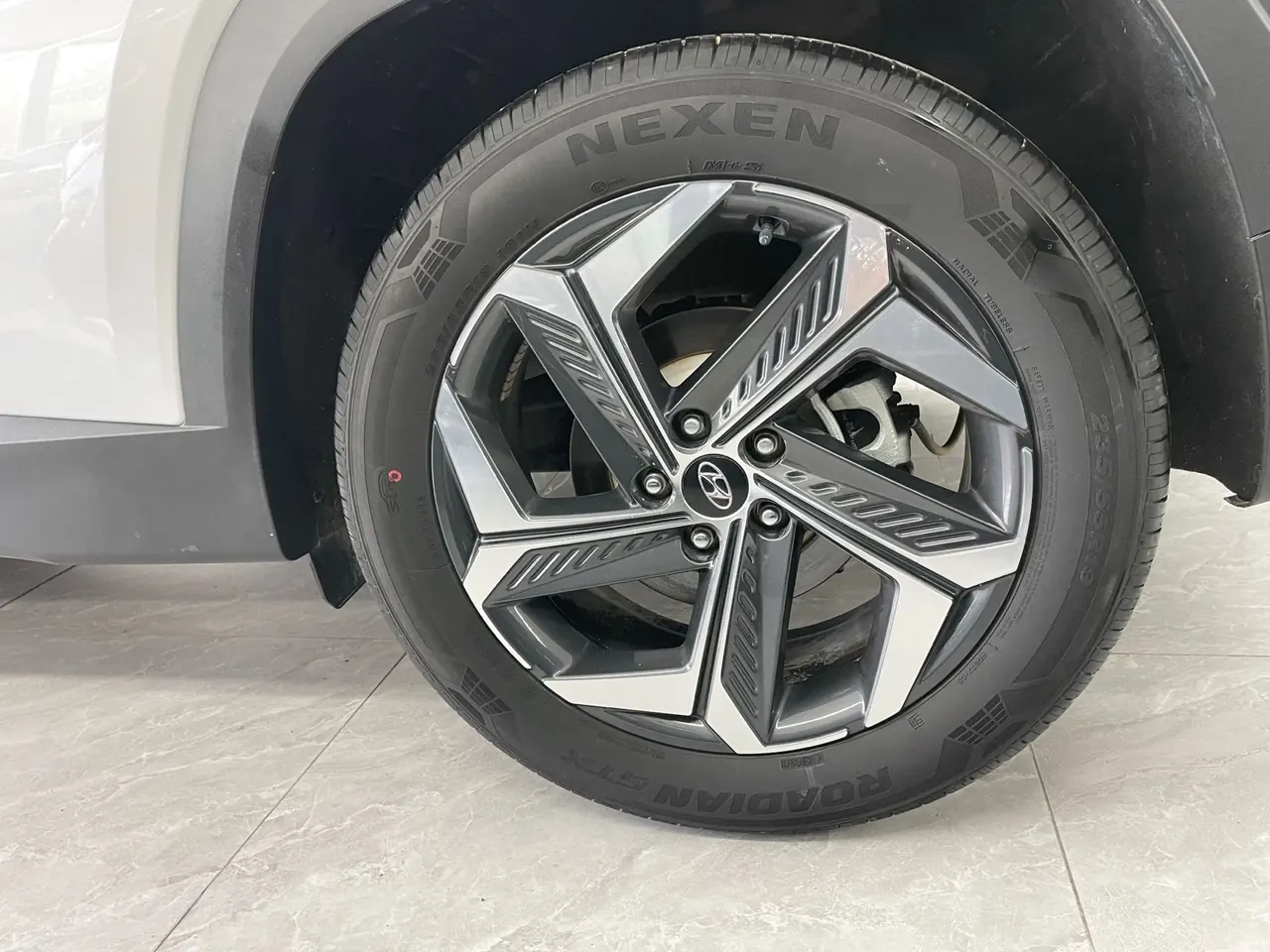 Hyundai 2023 Tousheng L 1.5T DLX Deluxe Edition Automatic Gear 14