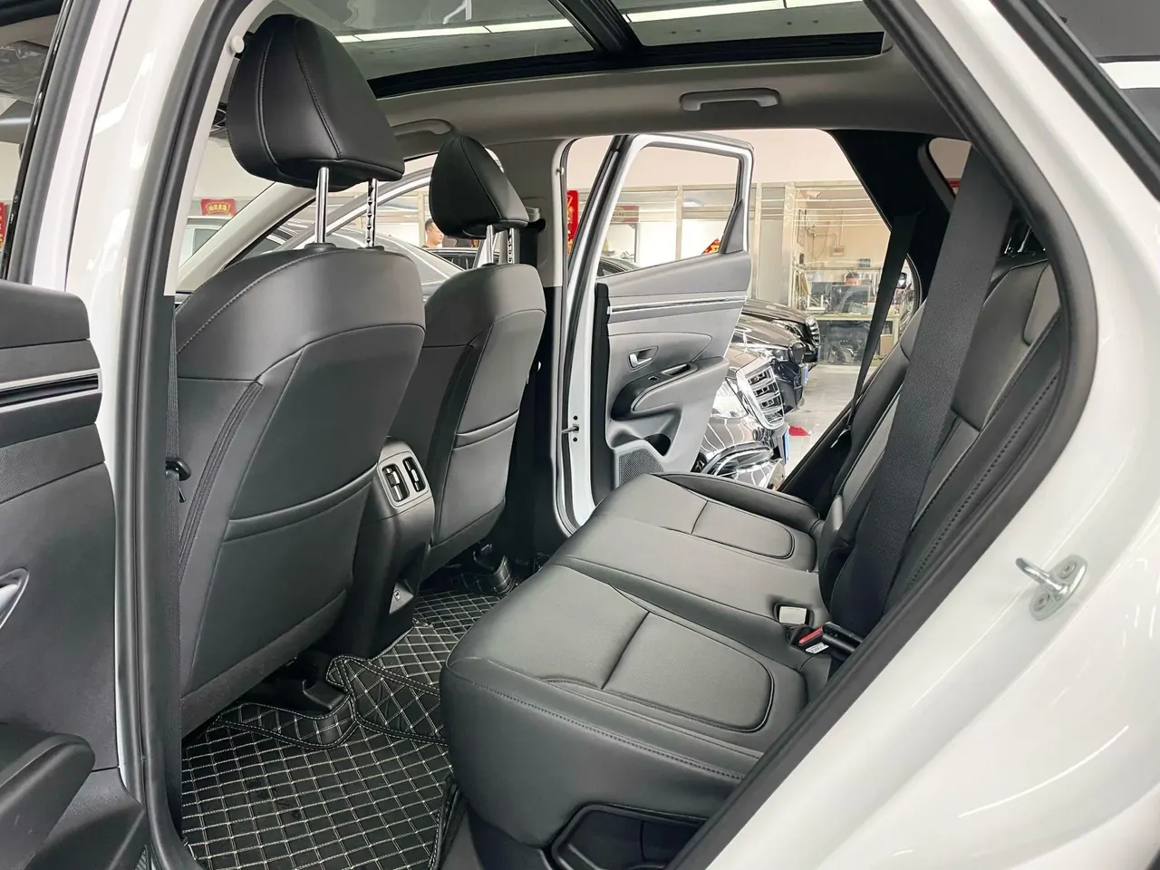 Hyundai 2023 Tousheng L 1.5T DLX Deluxe Edition Automatic Gear 8