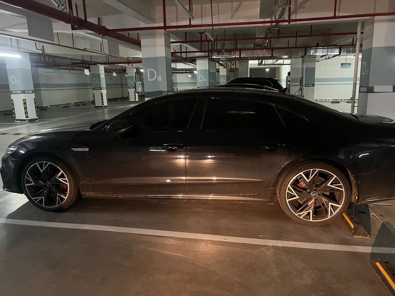 Audi 2024 A7L 2.0TFSI 45TFSI Quattro RS Kit Racing Edition Automatic 4