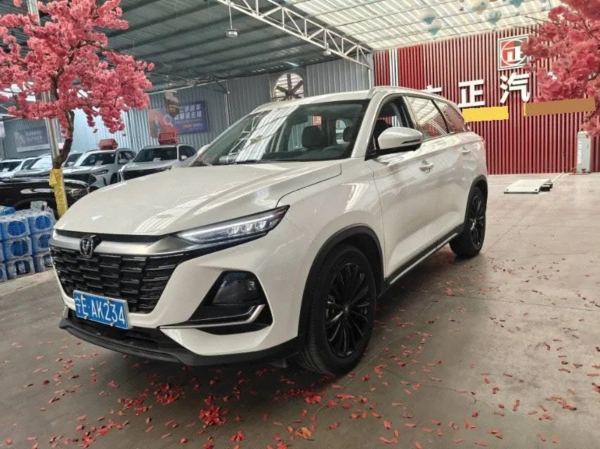 Open image lightbox: ChangAn 2026 CS75 PRO 1.5T exclusive 7-seat automatic gear