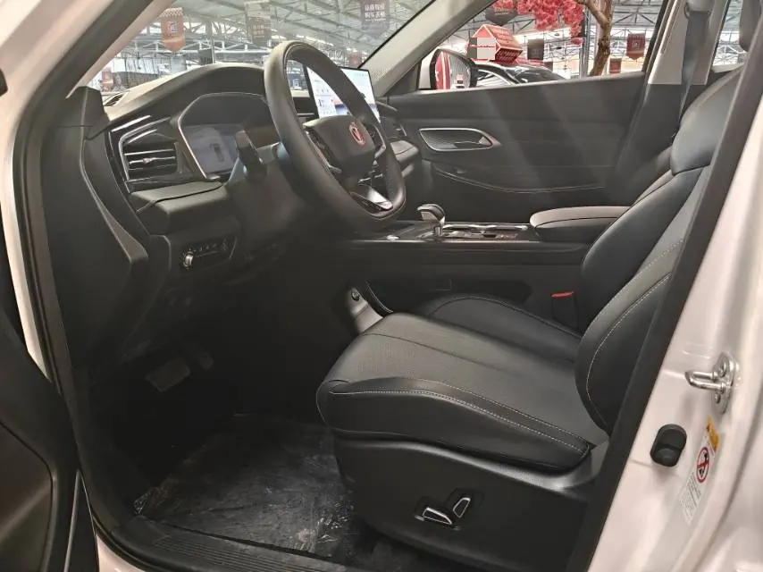 ChangAn 2026 CS75 PRO 1.5T exclusive 7-seat automatic gear 6