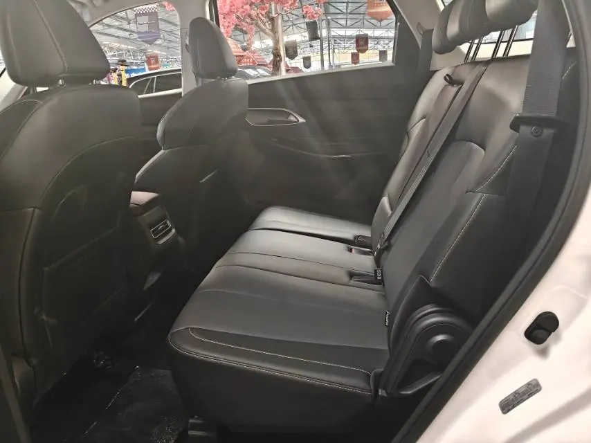 ChangAn 2026 CS75 PRO 1.5T exclusive 7-seat automatic gear 7