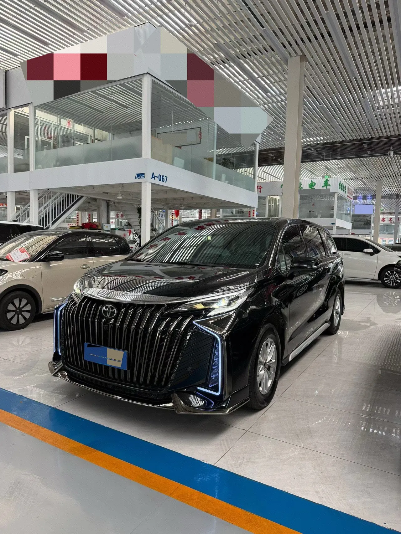 Open image lightbox: Toyota 2026 Grevia HYBRID 2.5 Stepless Comfort Edition Automatic Transmission