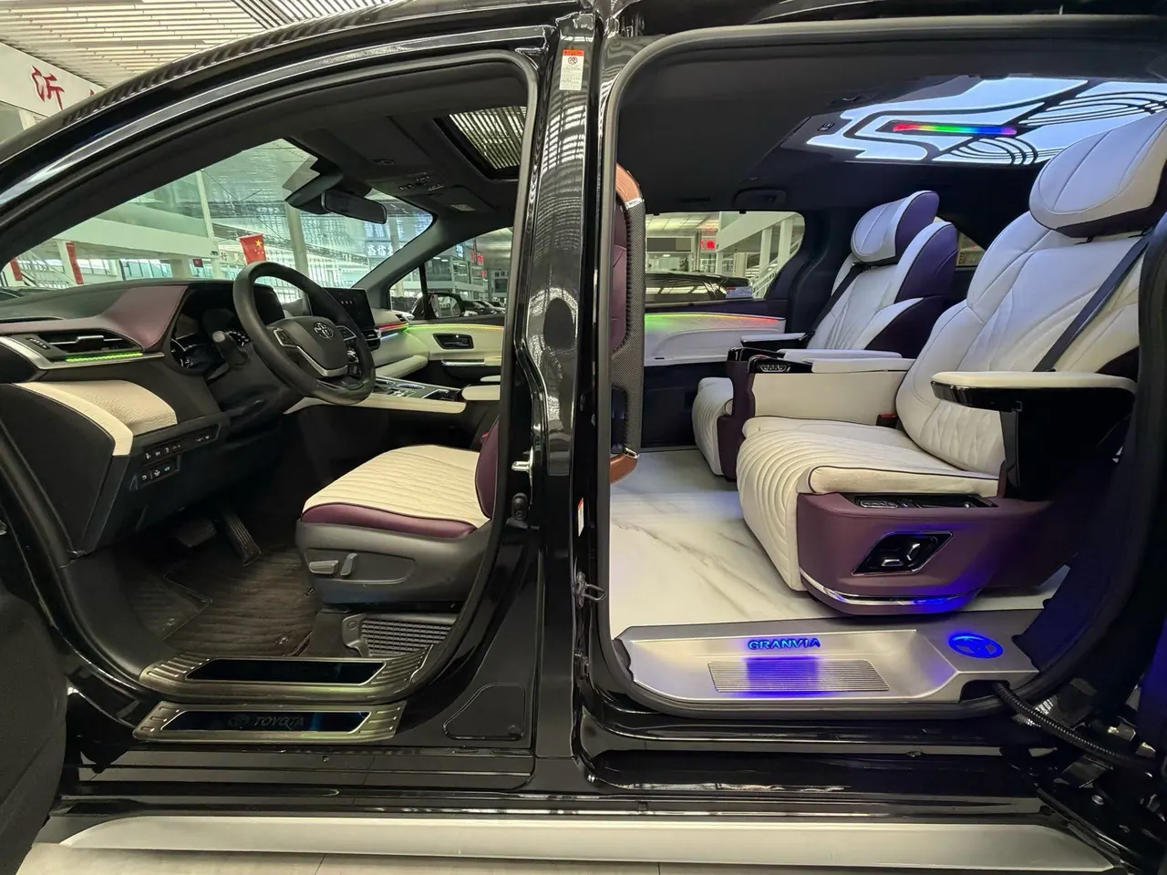 Toyota 2026 Grevia HYBRID 2.5 Stepless Comfort Edition Automatic Transmission 5