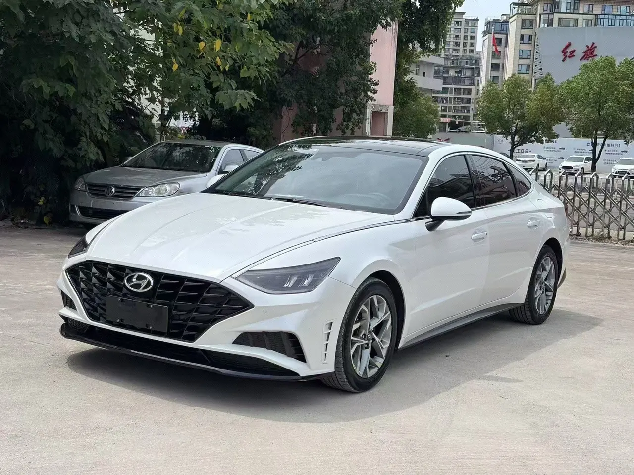 Open image lightbox: Hyundai 2020 10th Generation Sonata 1.5TGDi 270TGDi GLS Elite Edition Automatic Gear