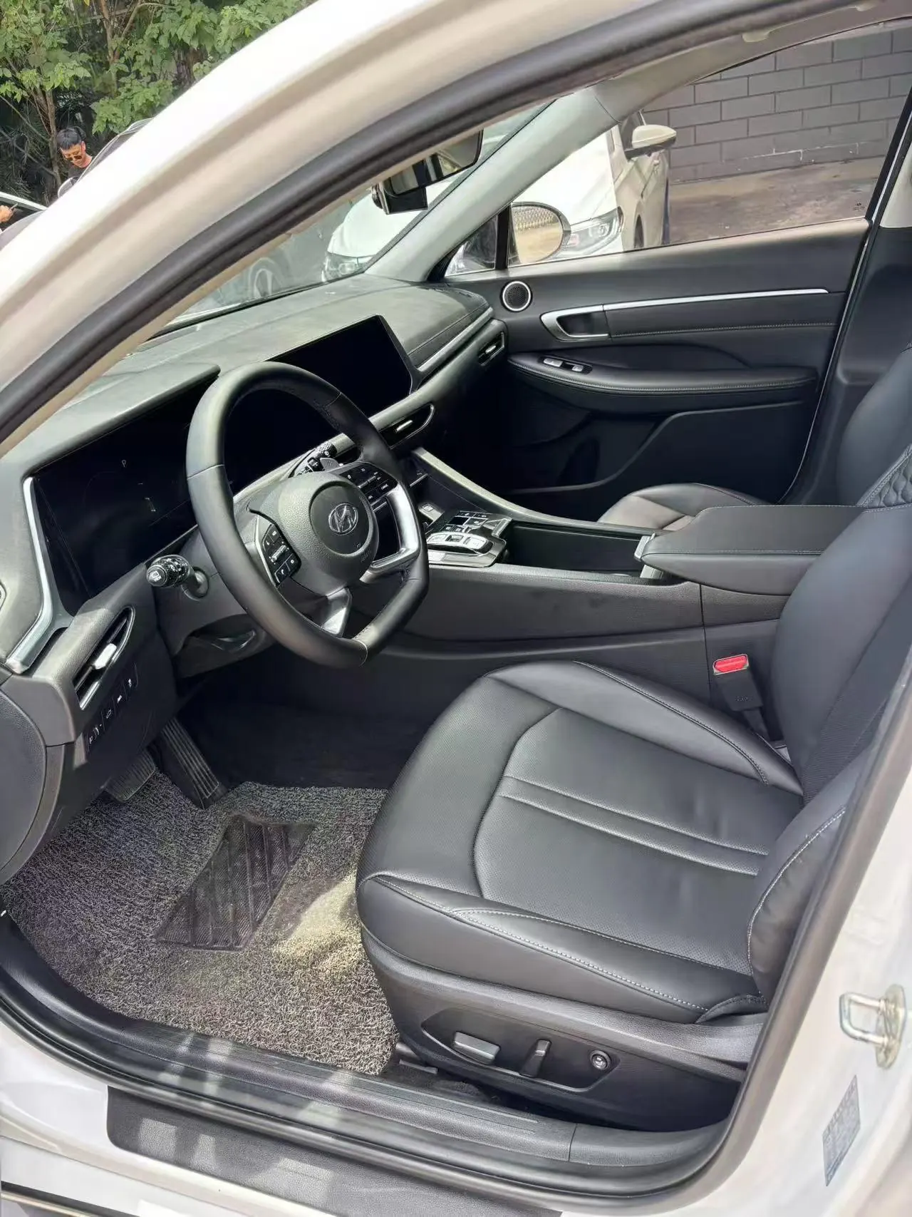 Hyundai 2020 10th Generation Sonata 1.5TGDi 270TGDi GLS Elite Edition Automatic Gear 4
