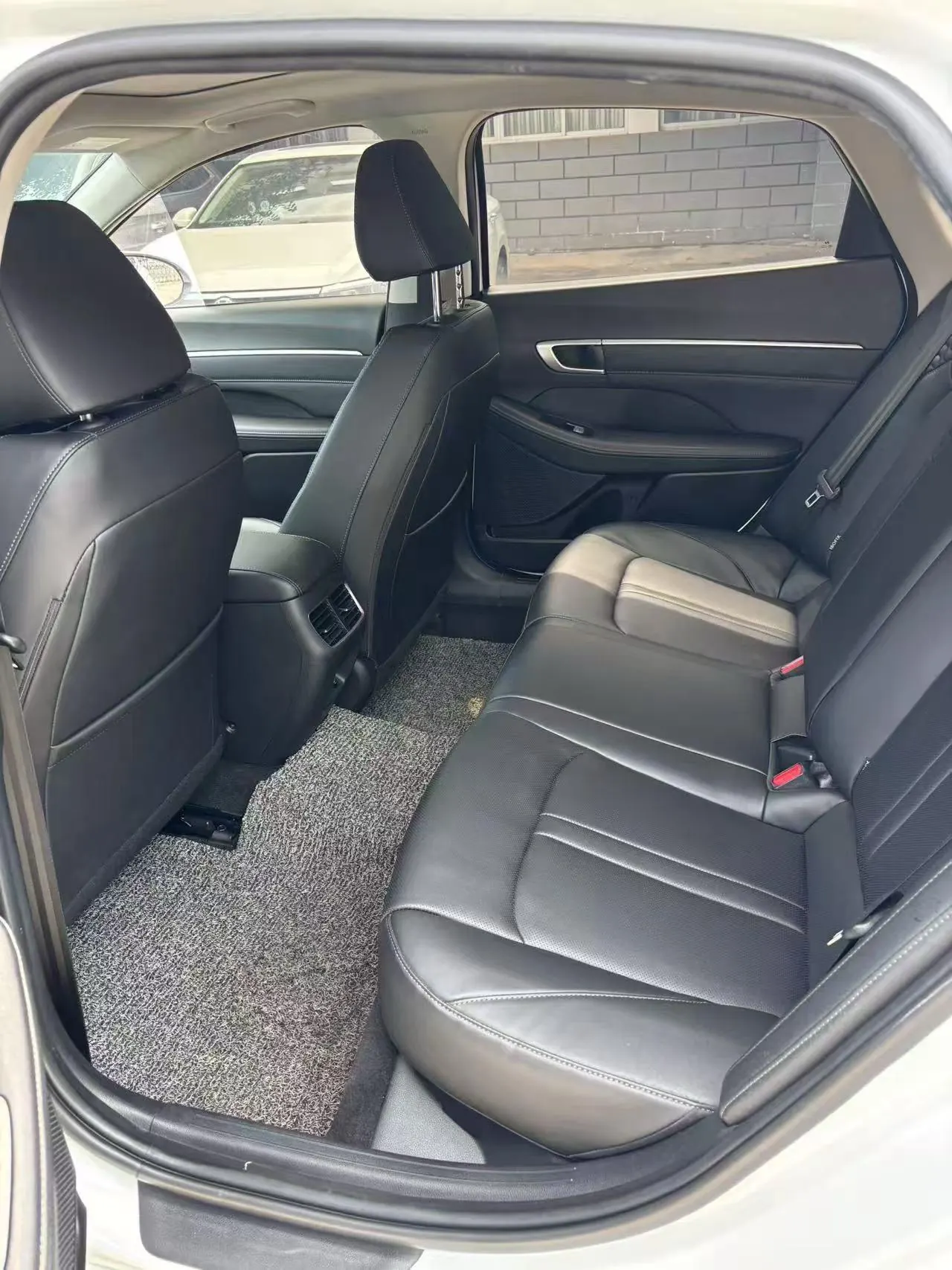 Hyundai 2020 10th Generation Sonata 1.5TGDi 270TGDi GLS Elite Edition Automatic Gear 5