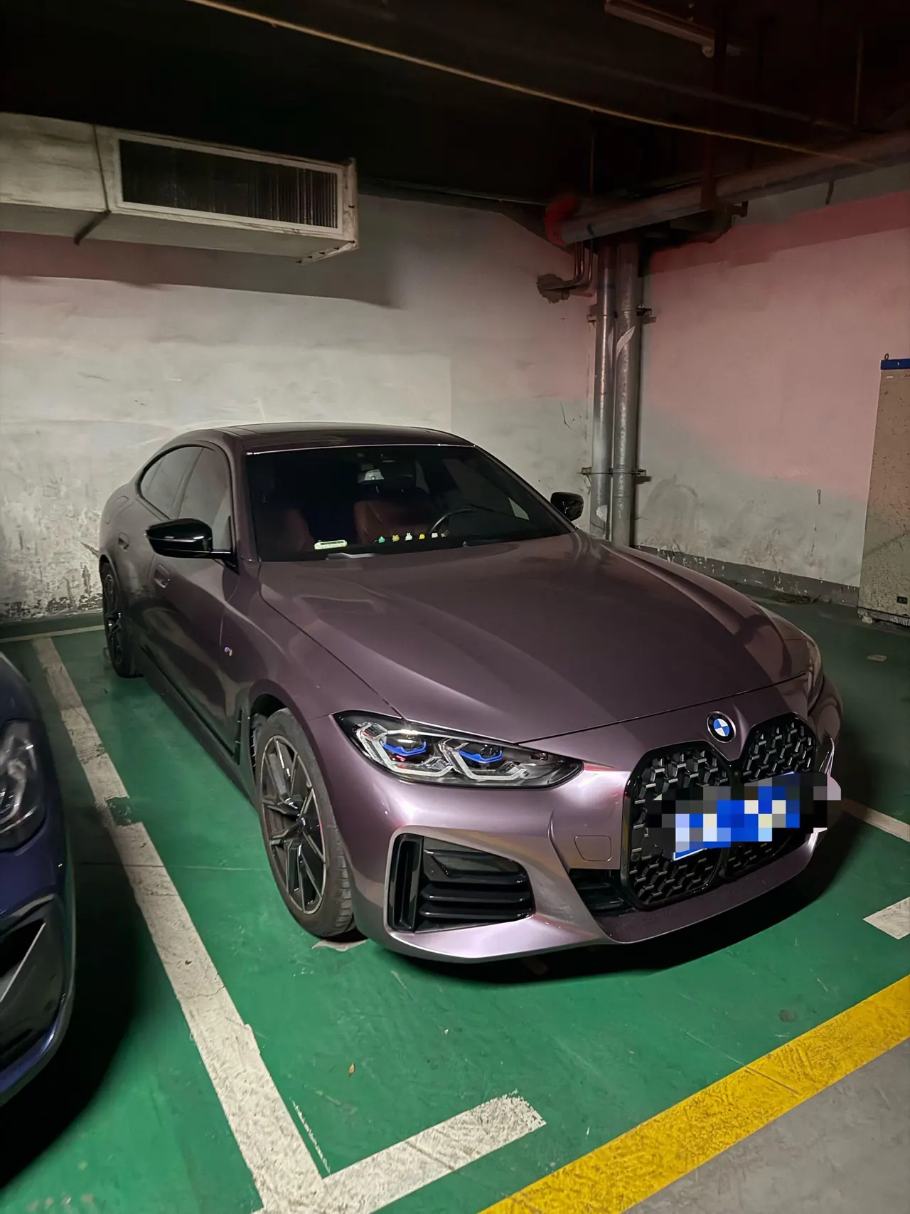 BMW 4 Series (Imported) 2022 425i Four-Door Coupe 2.0T M Sports Obsidian Night Suit Automatic Gear 2