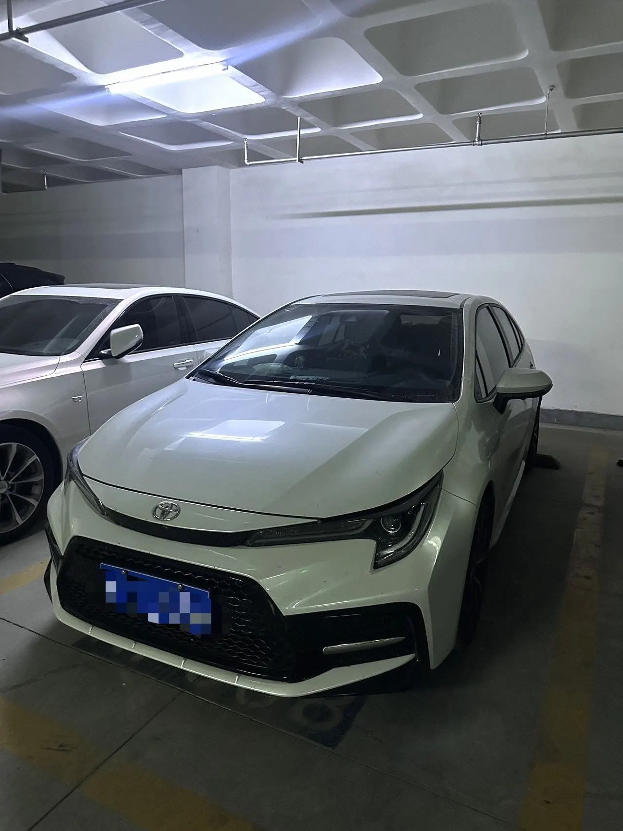 Open image lightbox: Toyota 2022 Lei Ling 1.2T Stepless 185T Sports Edition Automatic Gear