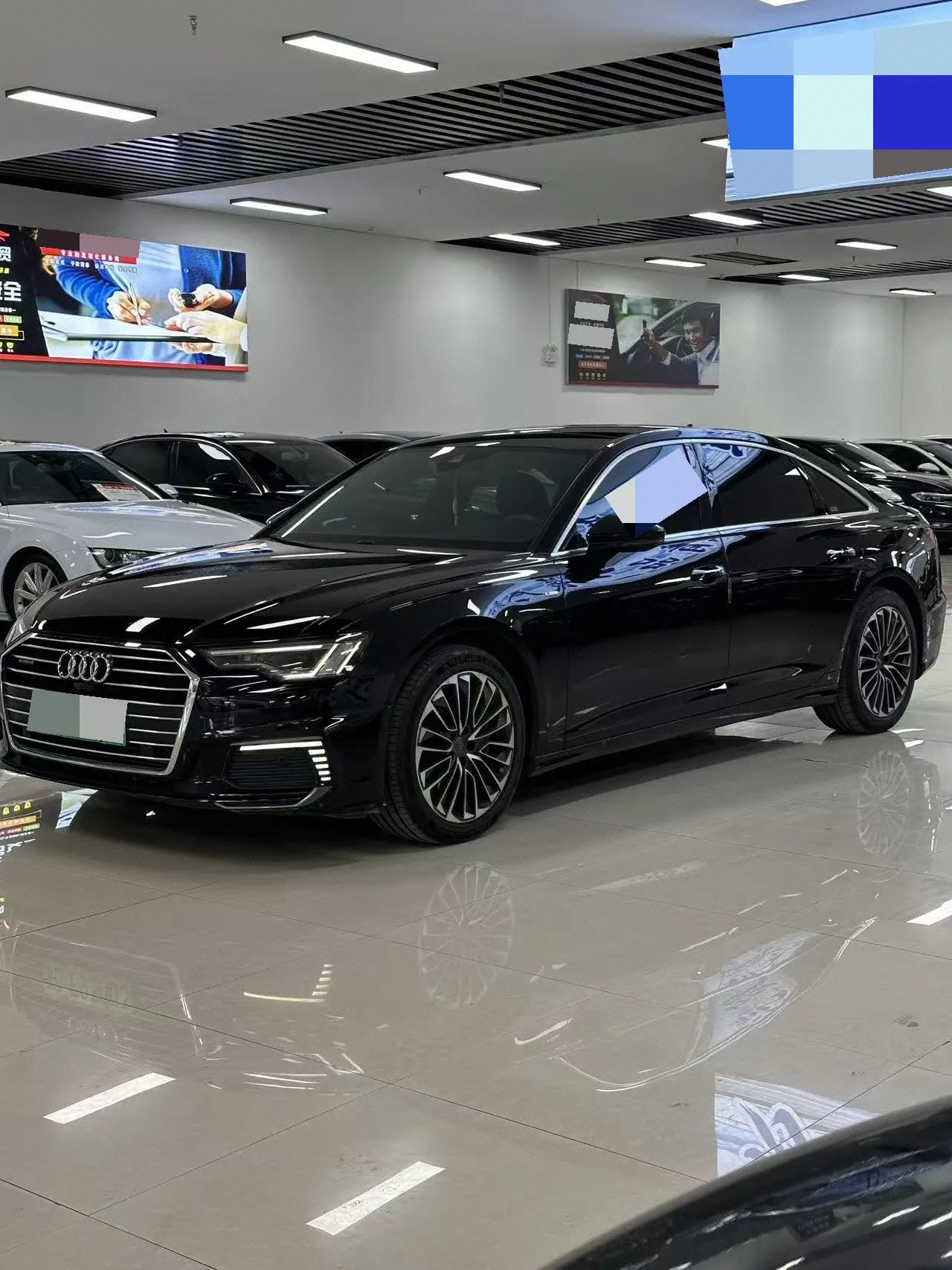 Open image lightbox: Audi 2020 A6L e-tron 2.0TFSI 55TFSI e Quattro automatic