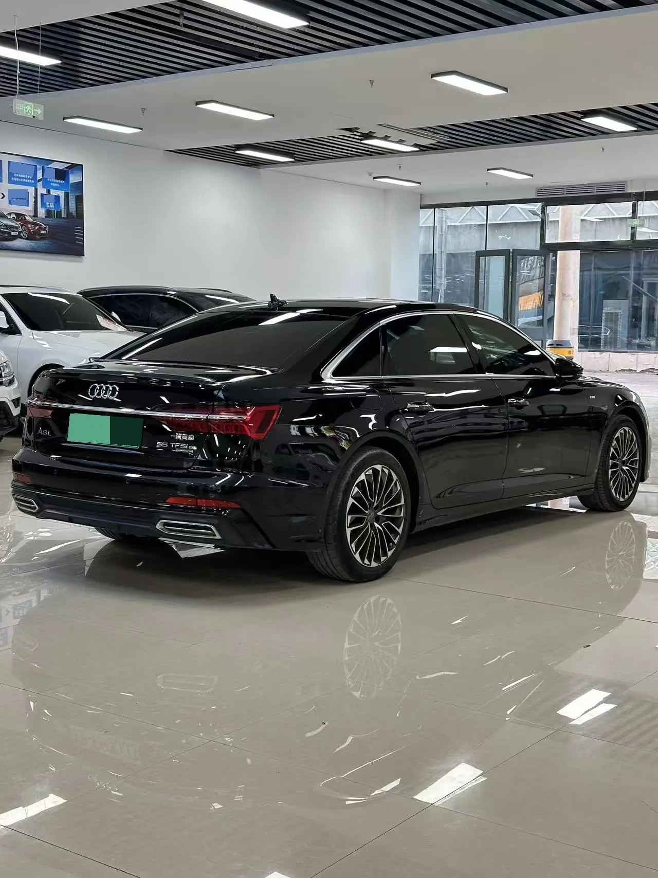 Audi 2020 A6L e-tron 2.0TFSI 55TFSI e Quattro automatic 5