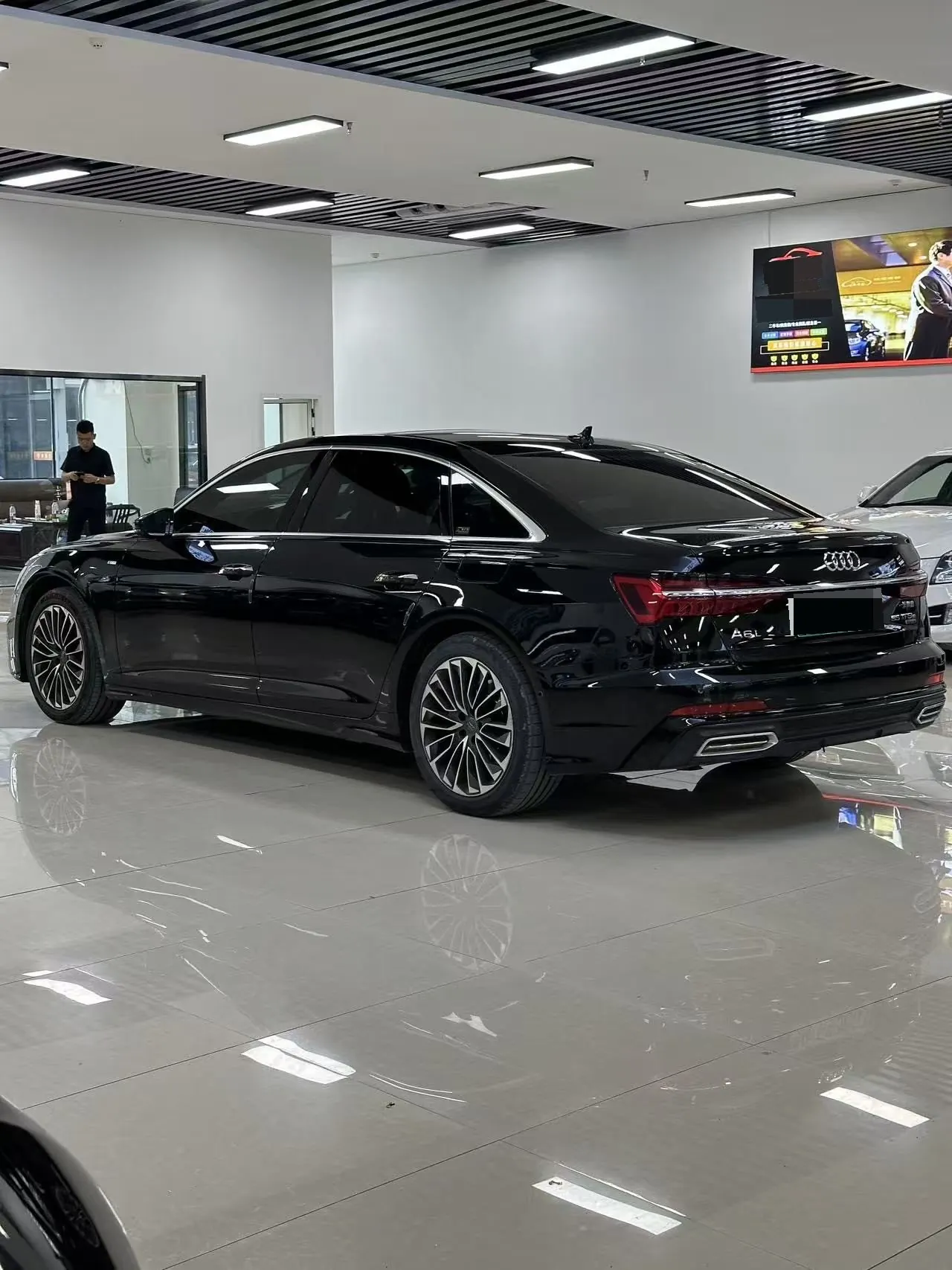 Audi 2020 A6L e-tron 2.0TFSI 55TFSI e Quattro automatic 6