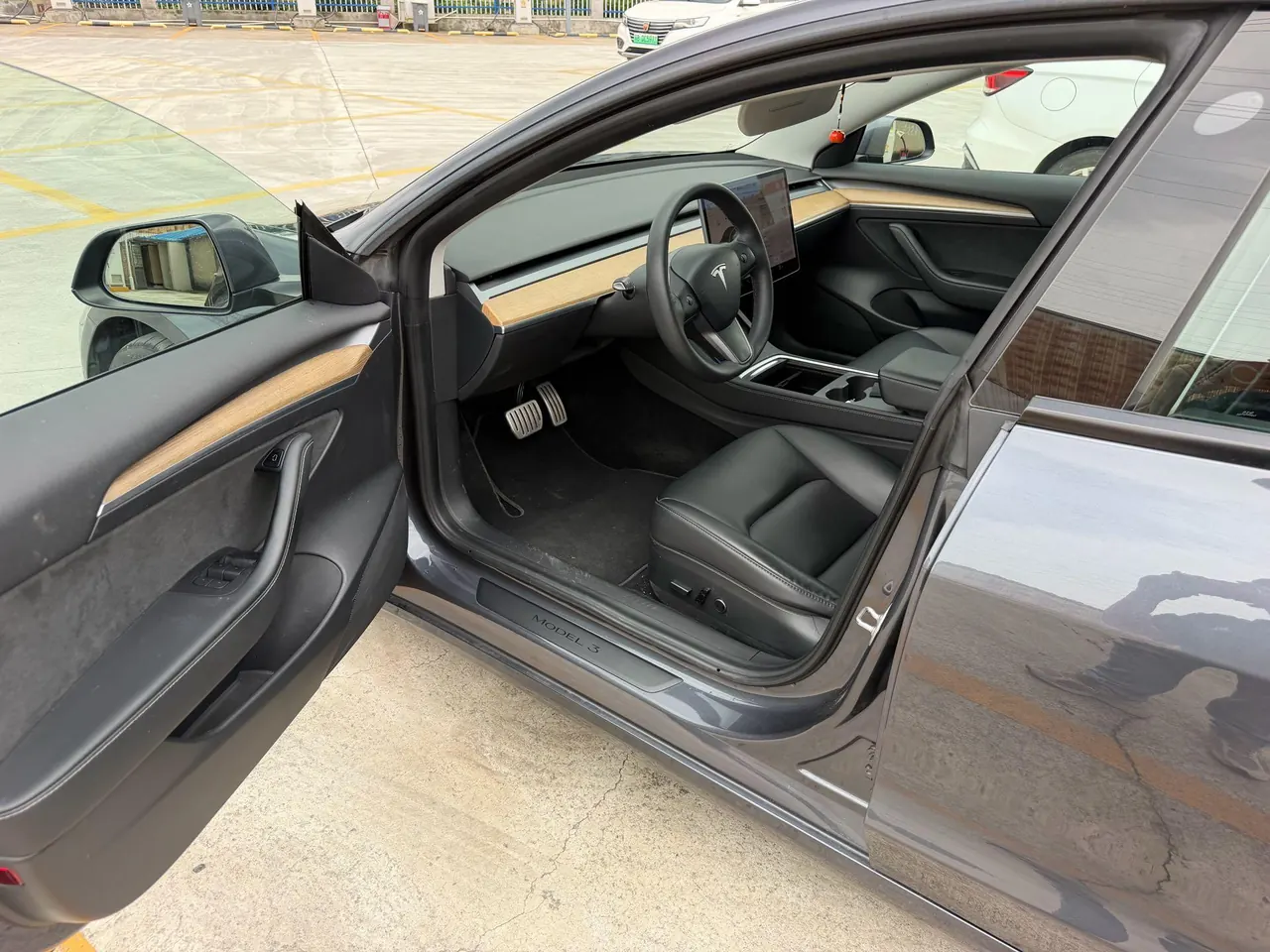 Tesla 2021 Model 3 Performance high-performance all-wheel drive automatic transmission 3