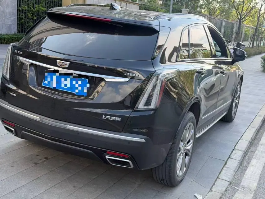 Cadillac 2020 XT5 2.0T 28T 4-wheel drive luxury automatic gear 5
