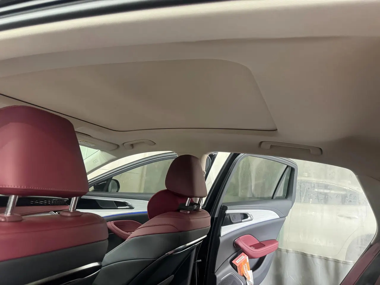 HongQi 2024 H5 2.0T Zhilian Qi Chang Edition Automatic Gear 5