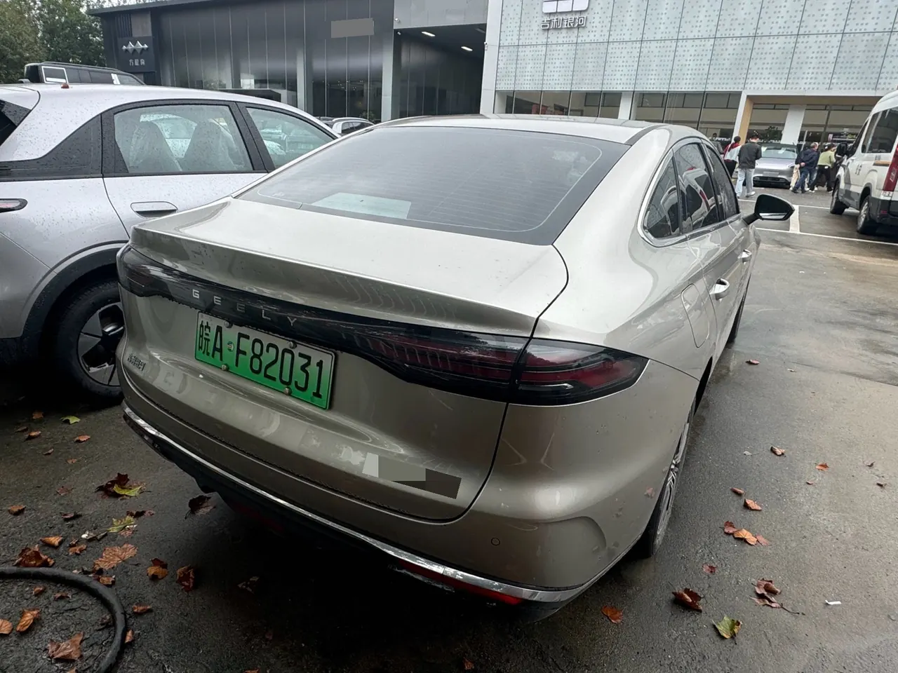 Geely Galaxy 2025 xingyao 6 EM-i 1.5 125km exploration version automatic gear 7