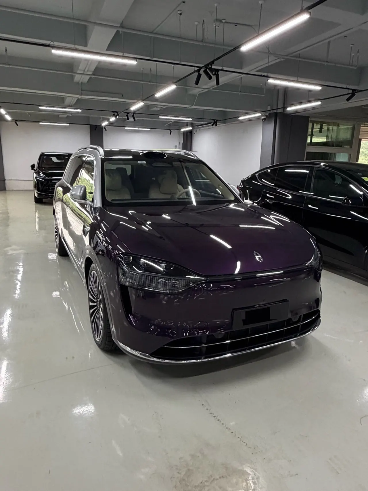 AITO 2025 AITO M9 extended range Ultra version 52kWh 6-seat version (896-line laser Radar) automatic gear 5
