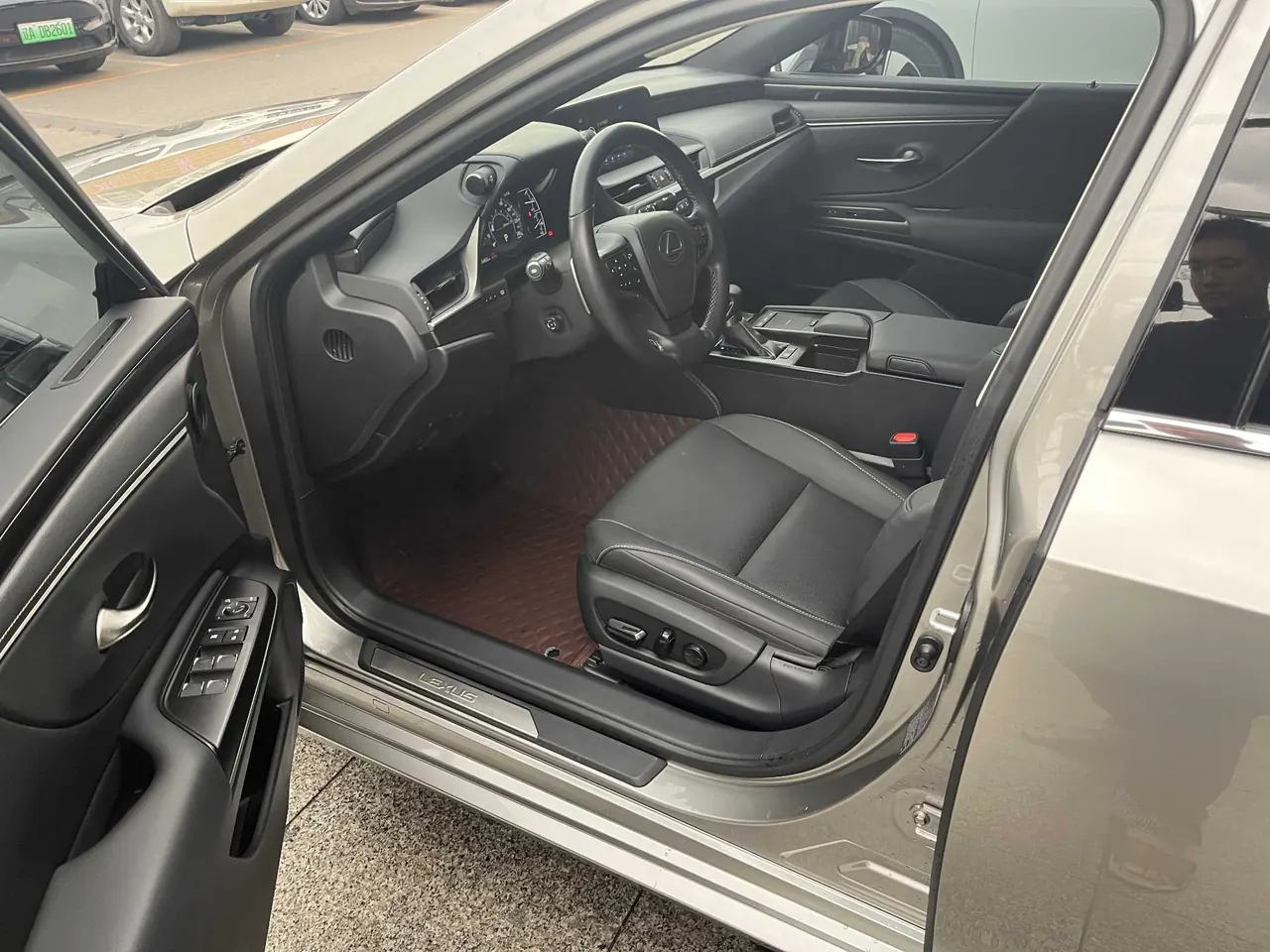 Lexus ES (Imported) 2020 ES200 2.0 Stepless Premium Edition Automatic Gear 10