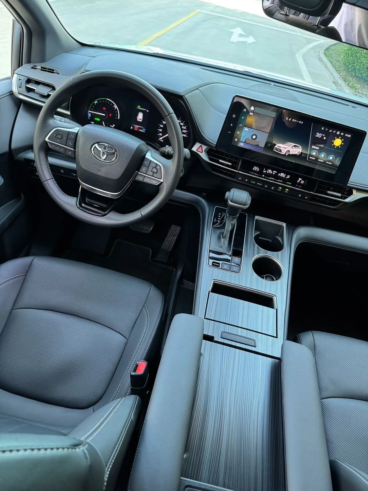 Toyota 2024 Sai 2.5 Stepless Enjoy Premium Edition Automatic Transmission 4