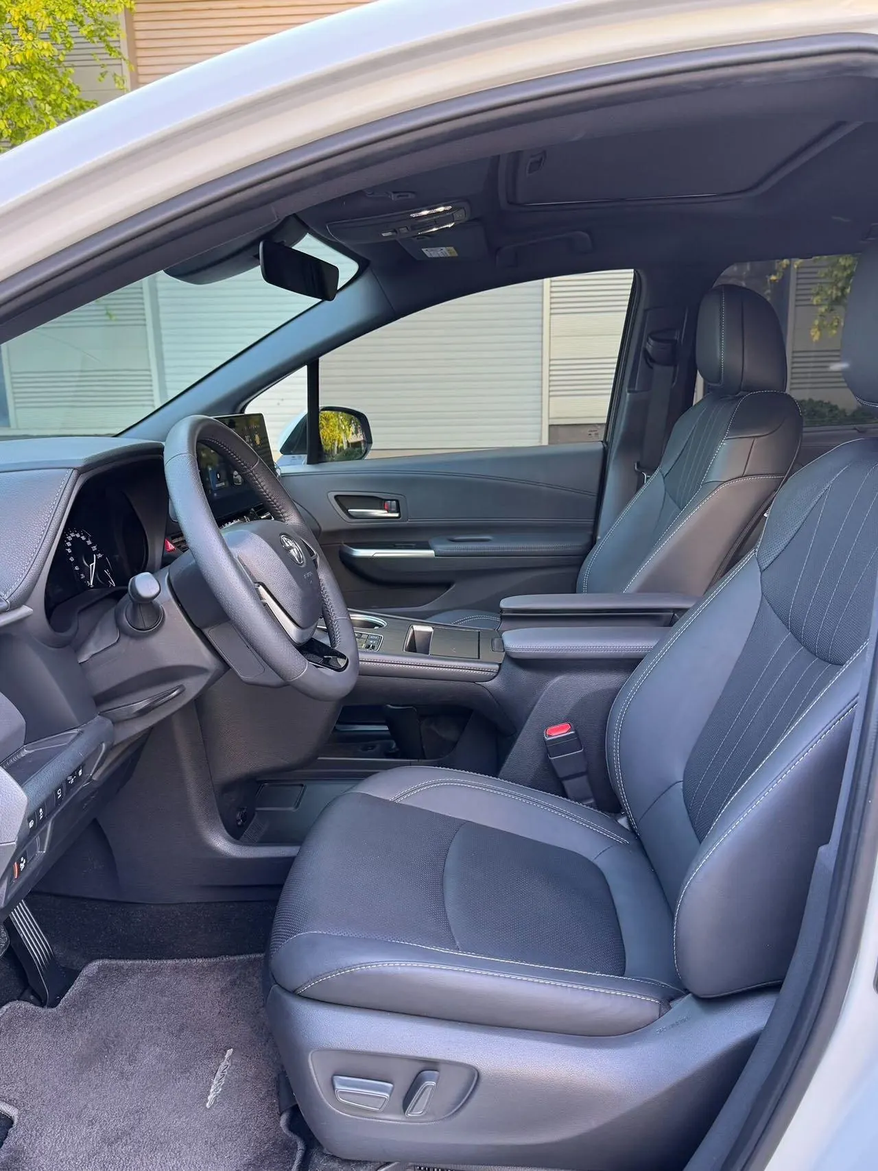 Toyota 2024 Sai 2.5 Stepless Enjoy Premium Edition Automatic Transmission 6