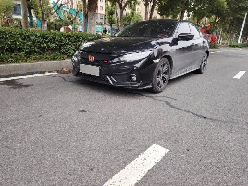 打开图片灯箱:Honda 2021 Civic Hatchback 1.5T Stepless 220TURBO Tide Cool Control Automatic Gear